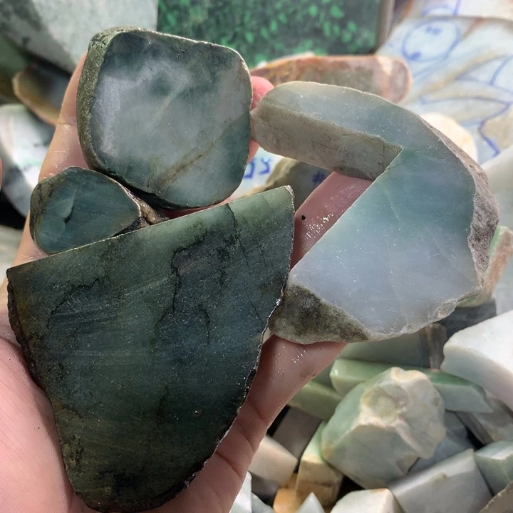 翡翠裸石9号自己怼着玩