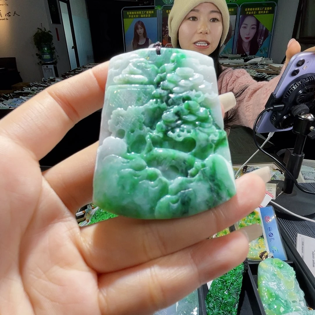颈饰未镶嵌翡翠一