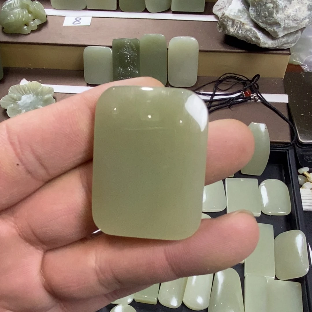 颈饰未镶嵌和田玉得**然014