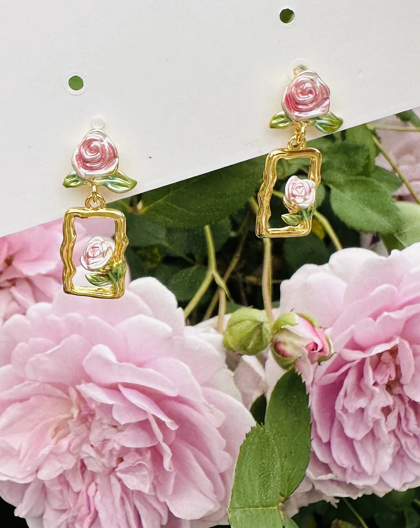 铜合金无非金属耳饰 新款Vintage中古饰品精致大气复古风铜镀K金