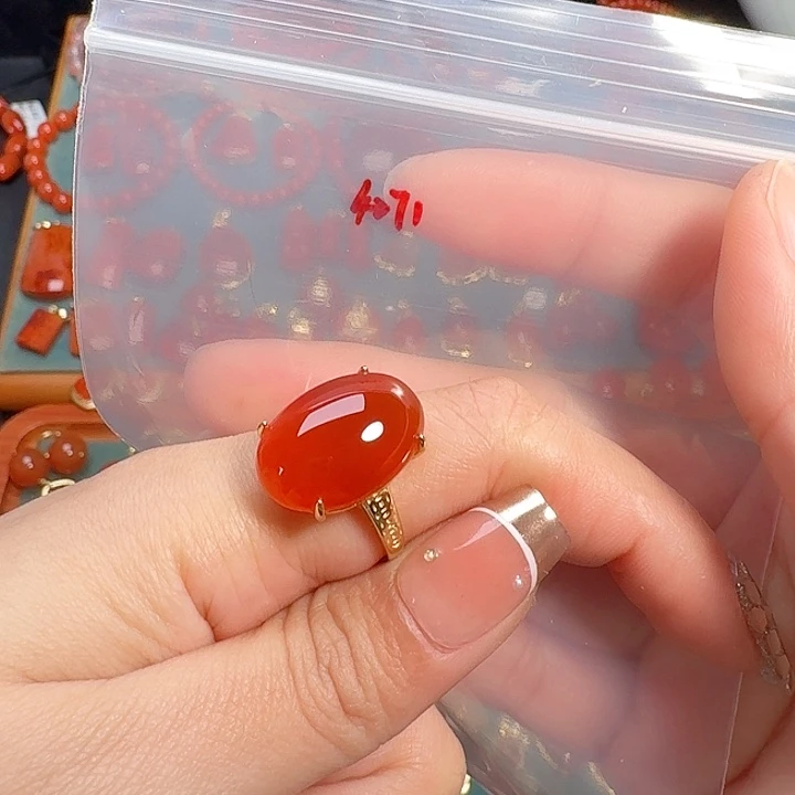 啥***儿南红玛瑙银S925镶嵌戒指