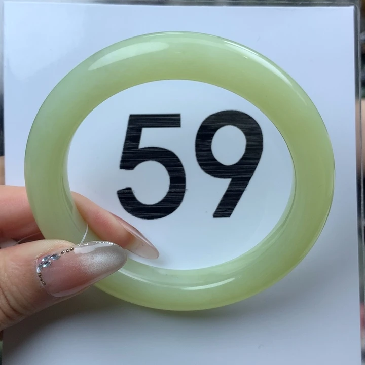 未镶嵌手镯和田玉11