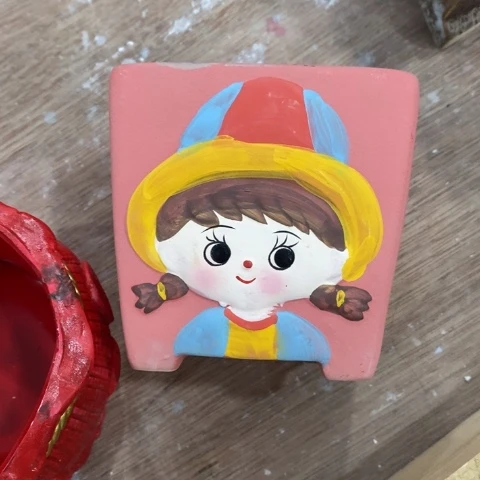 H13红色133131陶瓷