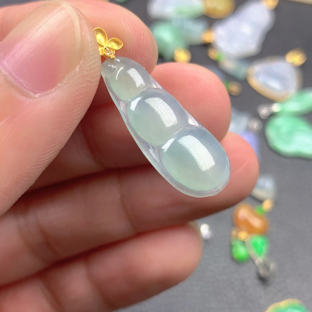 【闪购商品】颈饰18K金镶嵌翡翠翡翠