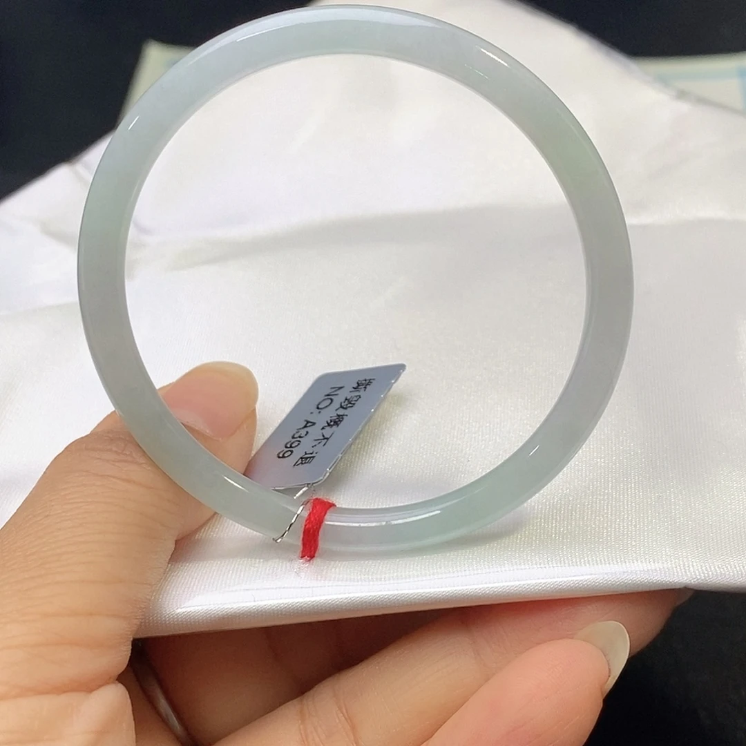 翡翠未镶嵌手镯51.6