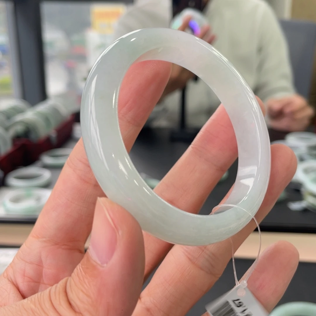 翡翠未镶嵌手镯53