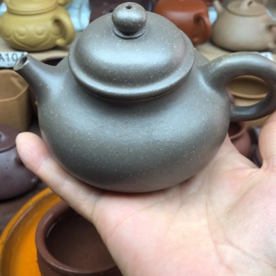 茶壶紫砂青段泥容天230豪升左右