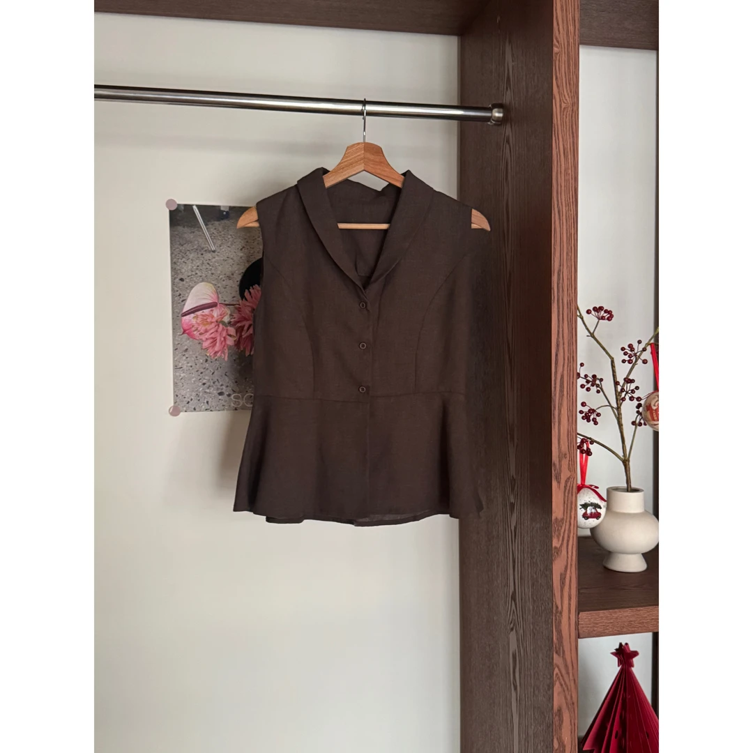 荷叶边苎麻马甲上衣（no退no换）