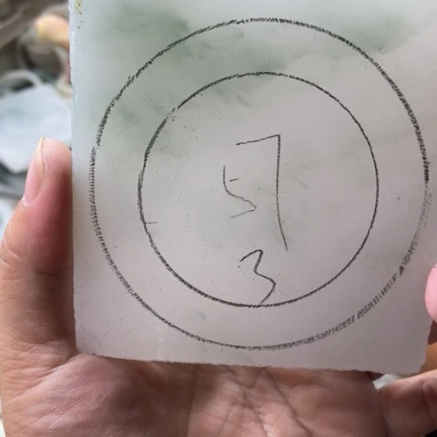 *****石英质玉（金丝玉）手镯未镶嵌加工定制