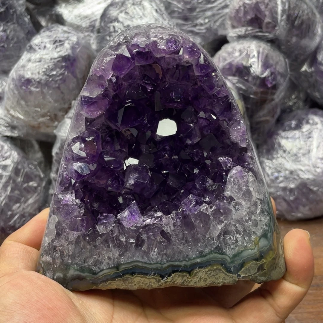 未镶嵌水晶大型摆件（非配饰）