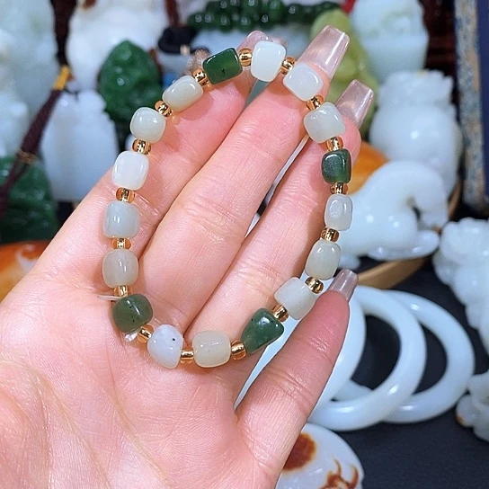 和田玉挂件未镶嵌木*祥