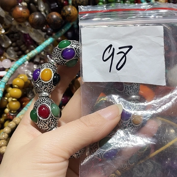 藏***琉璃/树脂/塑料类