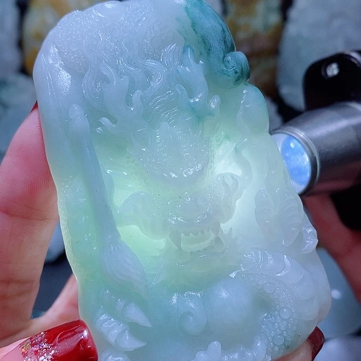 定制翡翠未镶嵌翡翠