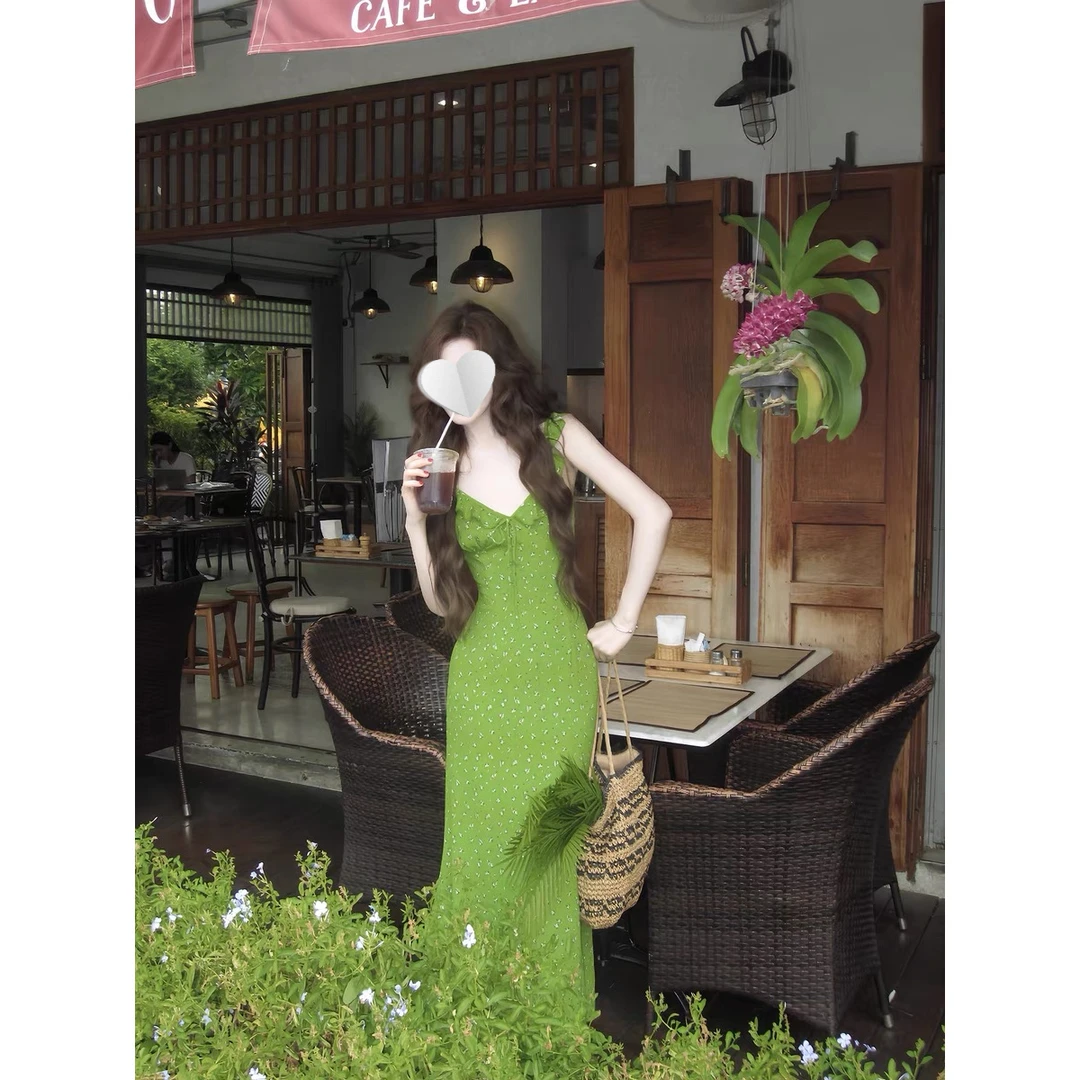 法式包臀荷叶边V领吊带连衣裙夏日海边度假修身气质显瘦裙子性感