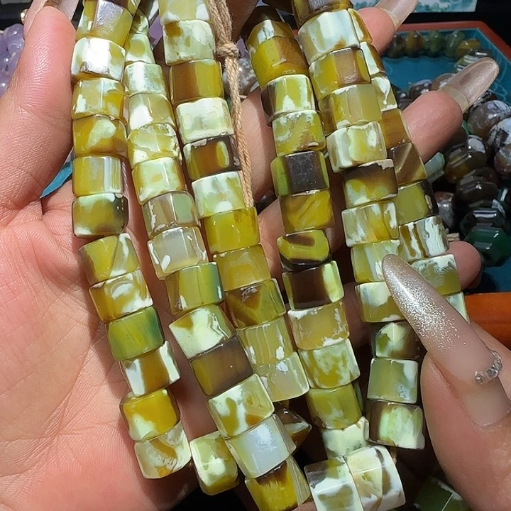 未镶嵌颈饰玛瑙/玉髓