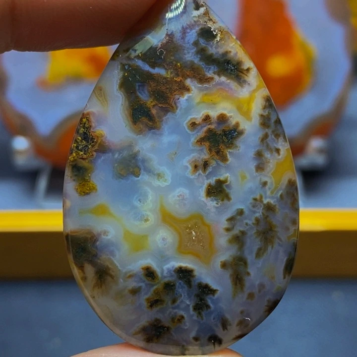未镶嵌颈饰玛瑙/玉髓