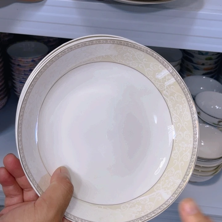 瓷片八寸深盘六个微瑕