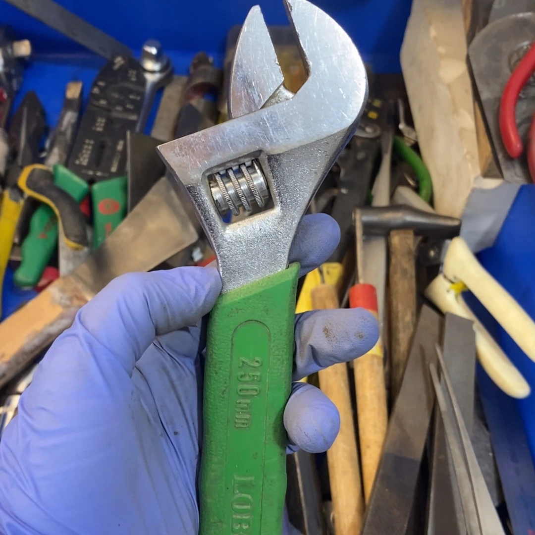 用***8五金工具制造工艺
