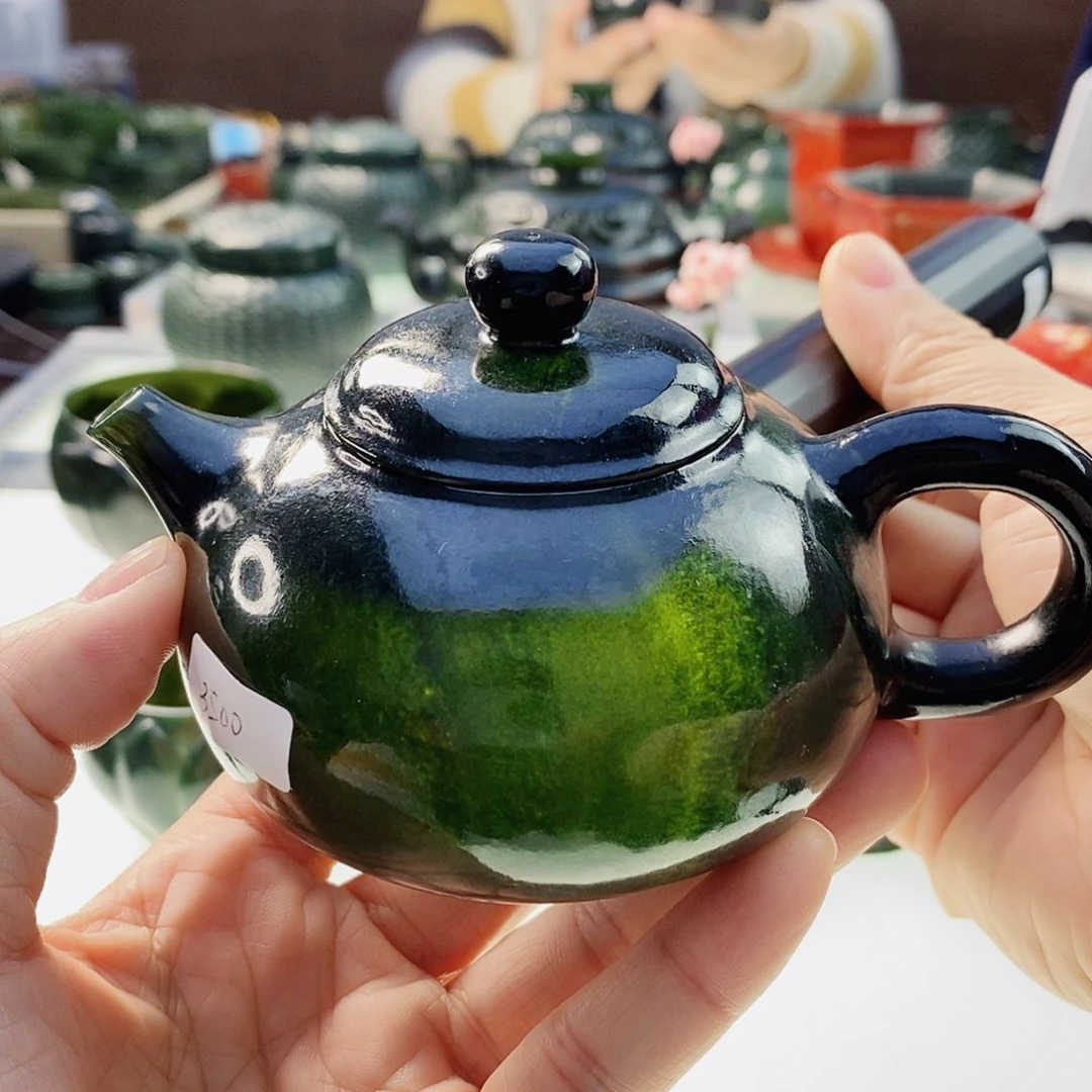 和田玉（青玉）摆件未镶嵌微瑕