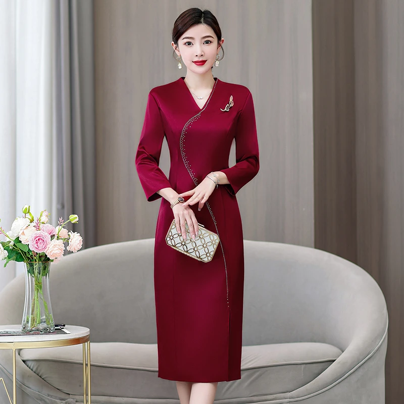 高档上档次连衣裙女2025春秋冬妈妈礼服妈妈礼服新款喜婆婆婚宴装