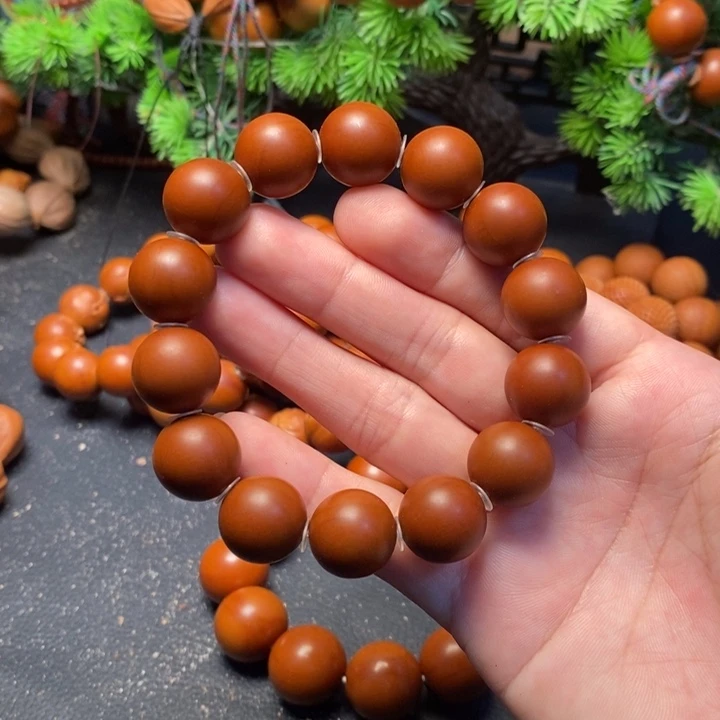 手串橄榄核1.55福利光珠