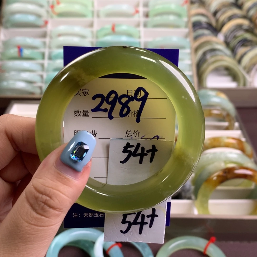 蛇纹石玉未镶嵌手镯2989