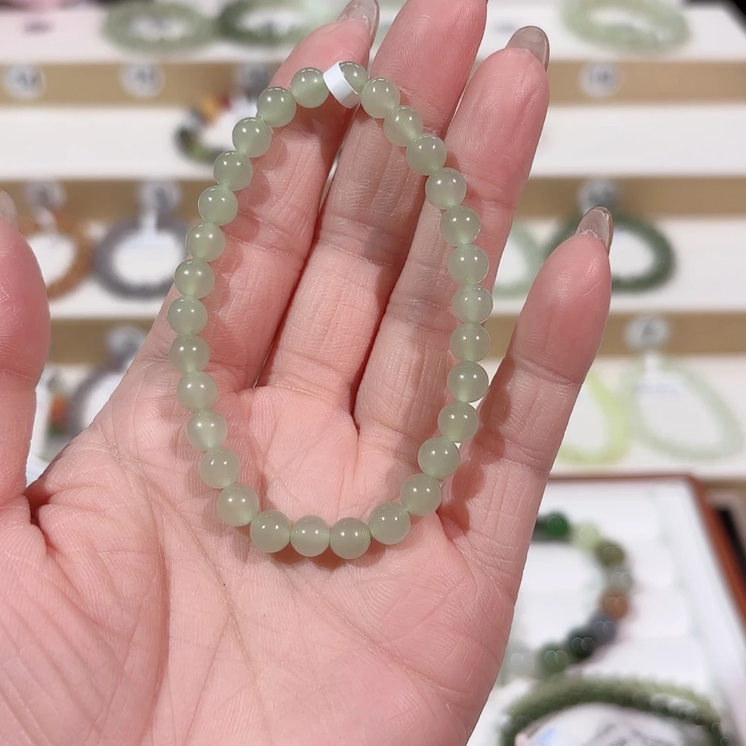 和田玉手链未镶嵌V