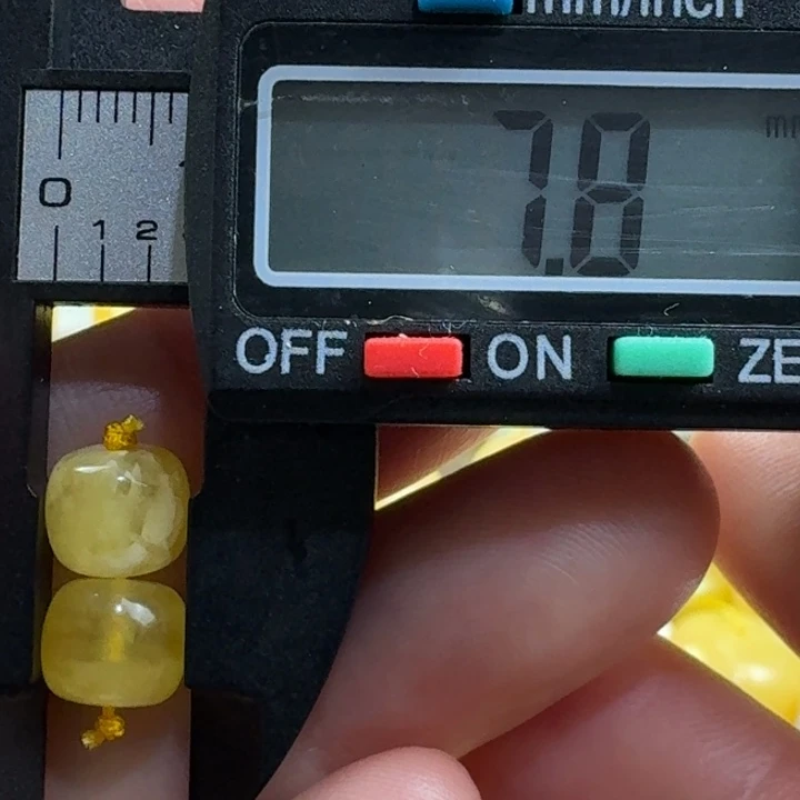 未镶嵌琥珀裸石20杂