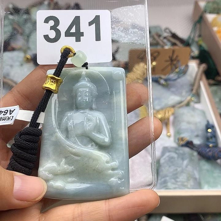 翡翠颈饰未镶嵌锦****子翡翠