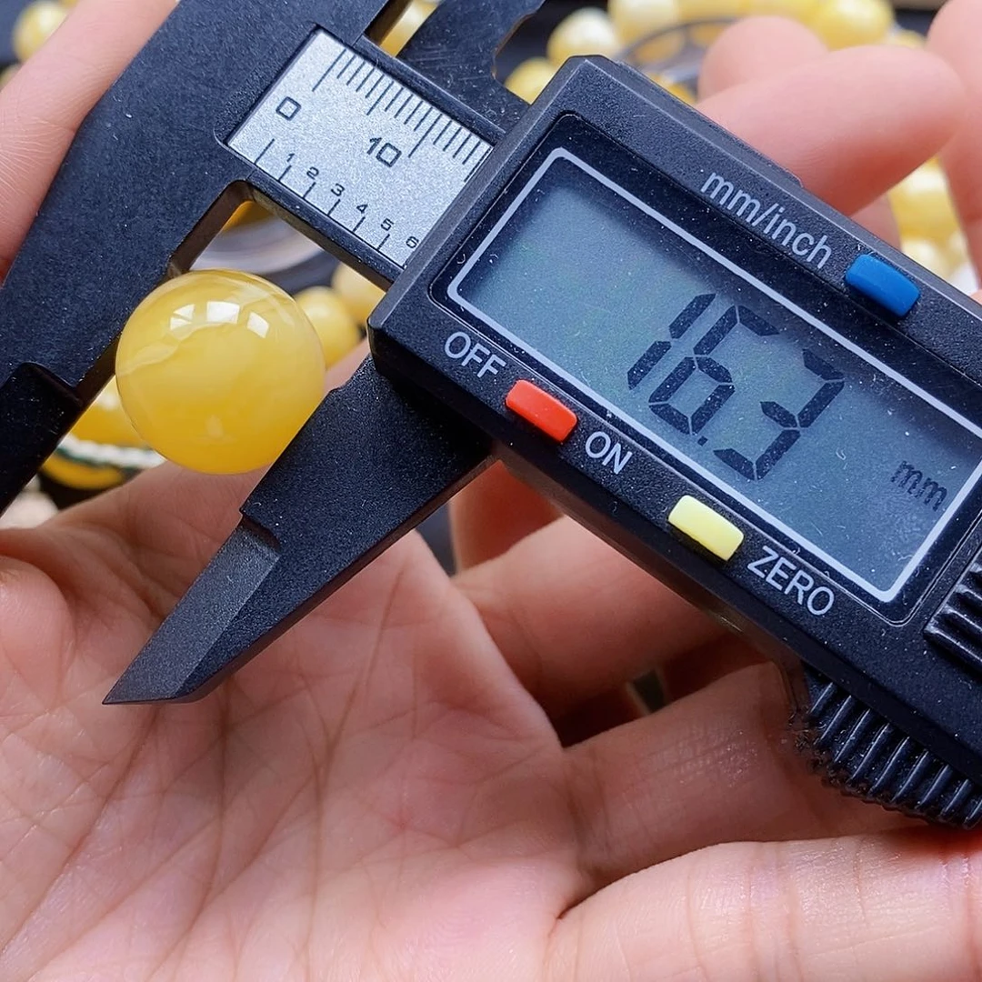 未镶嵌琥珀裸石天然