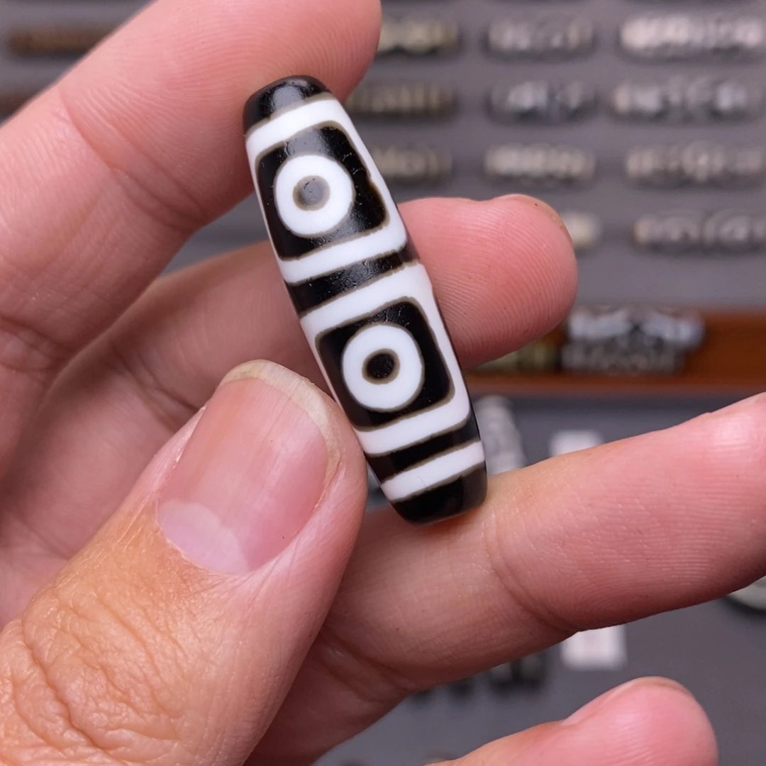 玛瑙/玉髓颈饰未镶嵌Y****t