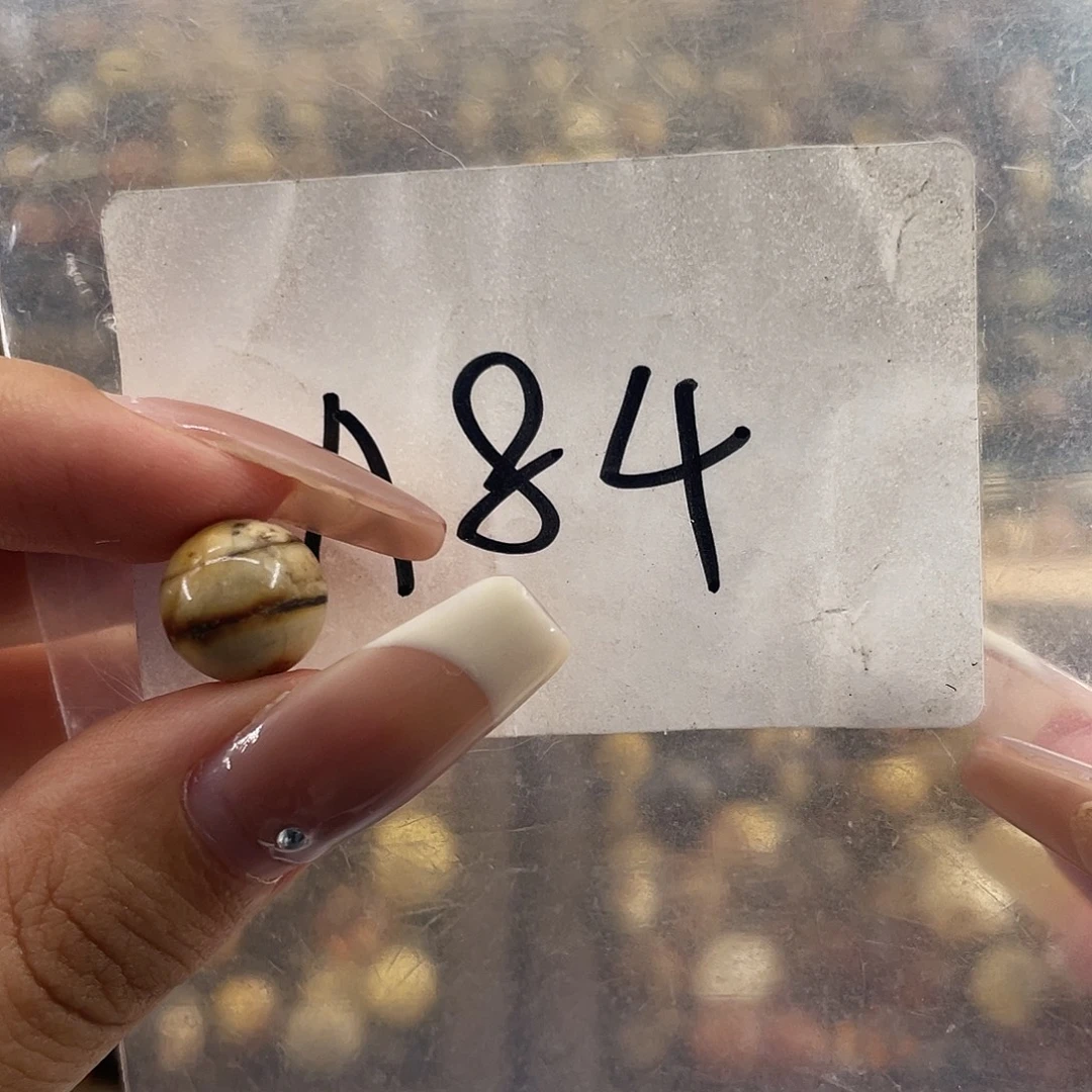 琥珀未镶嵌裸石10.9福利