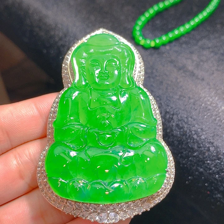 【闪购商品】翡翠颈饰18K金镶嵌翡翠