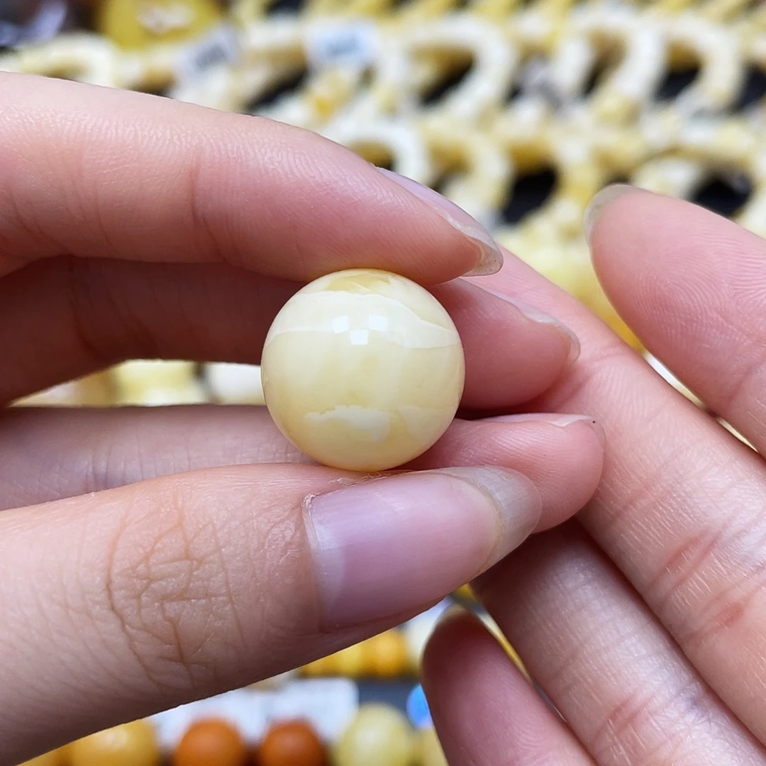 未镶嵌蜜蜡裸石圆珠16.7mm