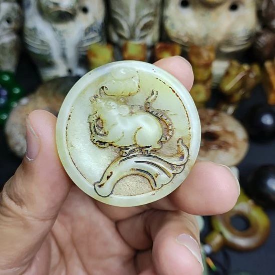 瓷物件优美，欢迎咨询