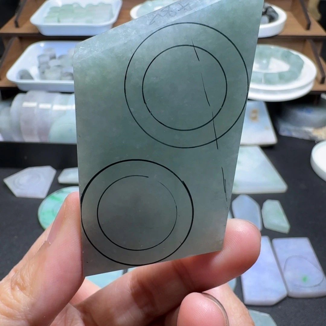 定制翡翠未镶嵌裸石定制