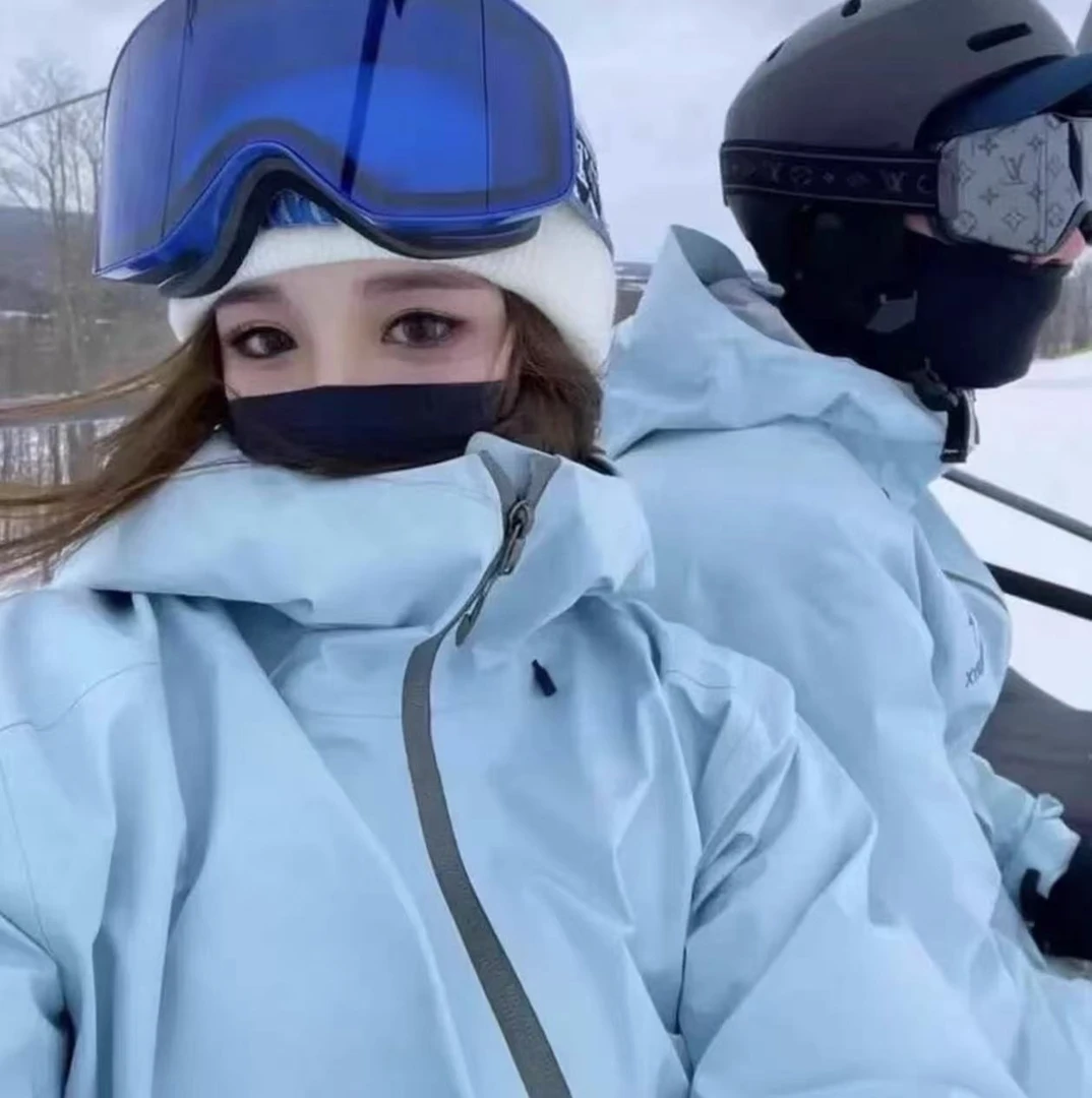 （林林专属）户外防风防水耐磨连帽轻便型硬壳冲锋衣