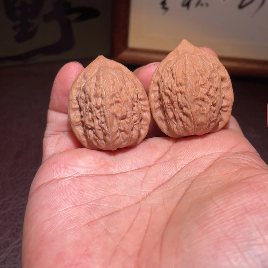 文玩核桃鸿运鸡心