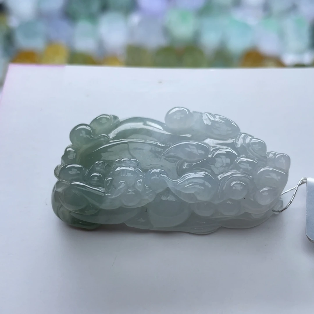 翡翠颈饰未镶嵌貔貅