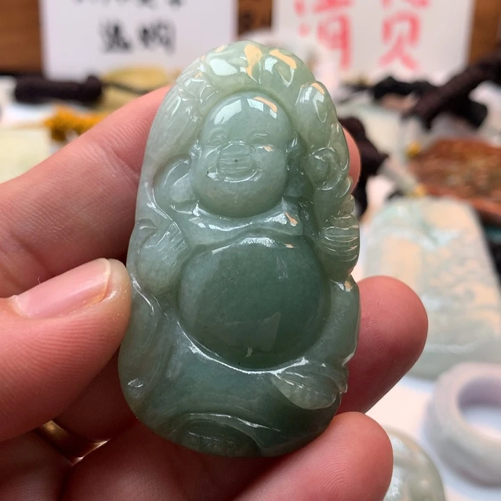 翡翠未镶嵌颈饰保真天然a货翡翠