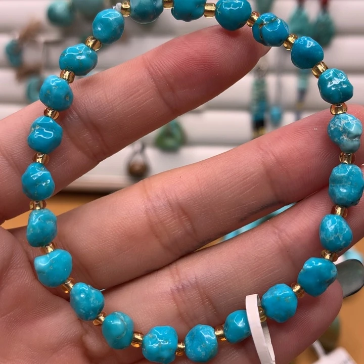 绿松石未镶嵌原矿