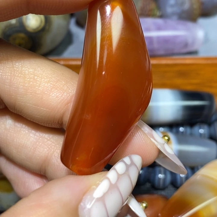 未镶嵌颈饰玛瑙/玉髓