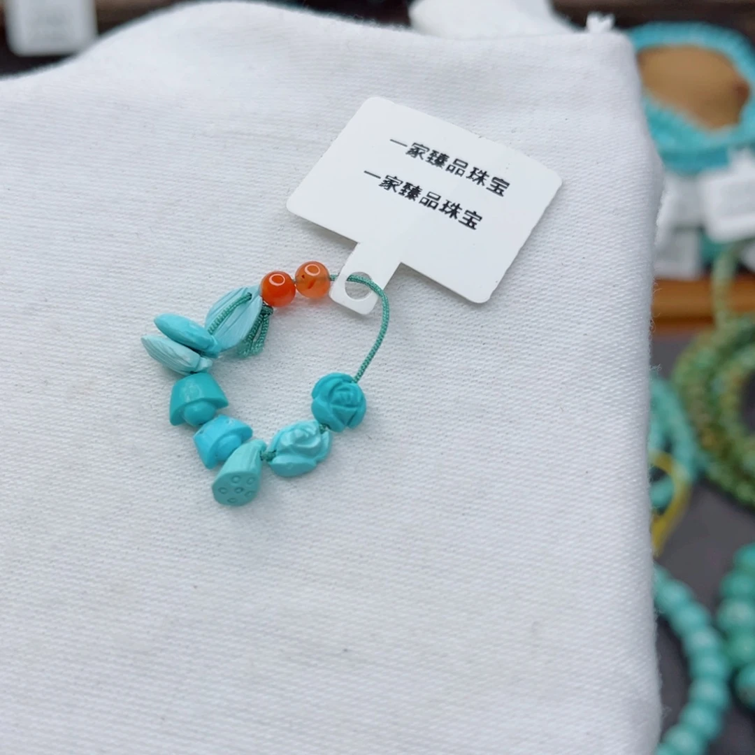 南红玛瑙未镶嵌珠宝奇石