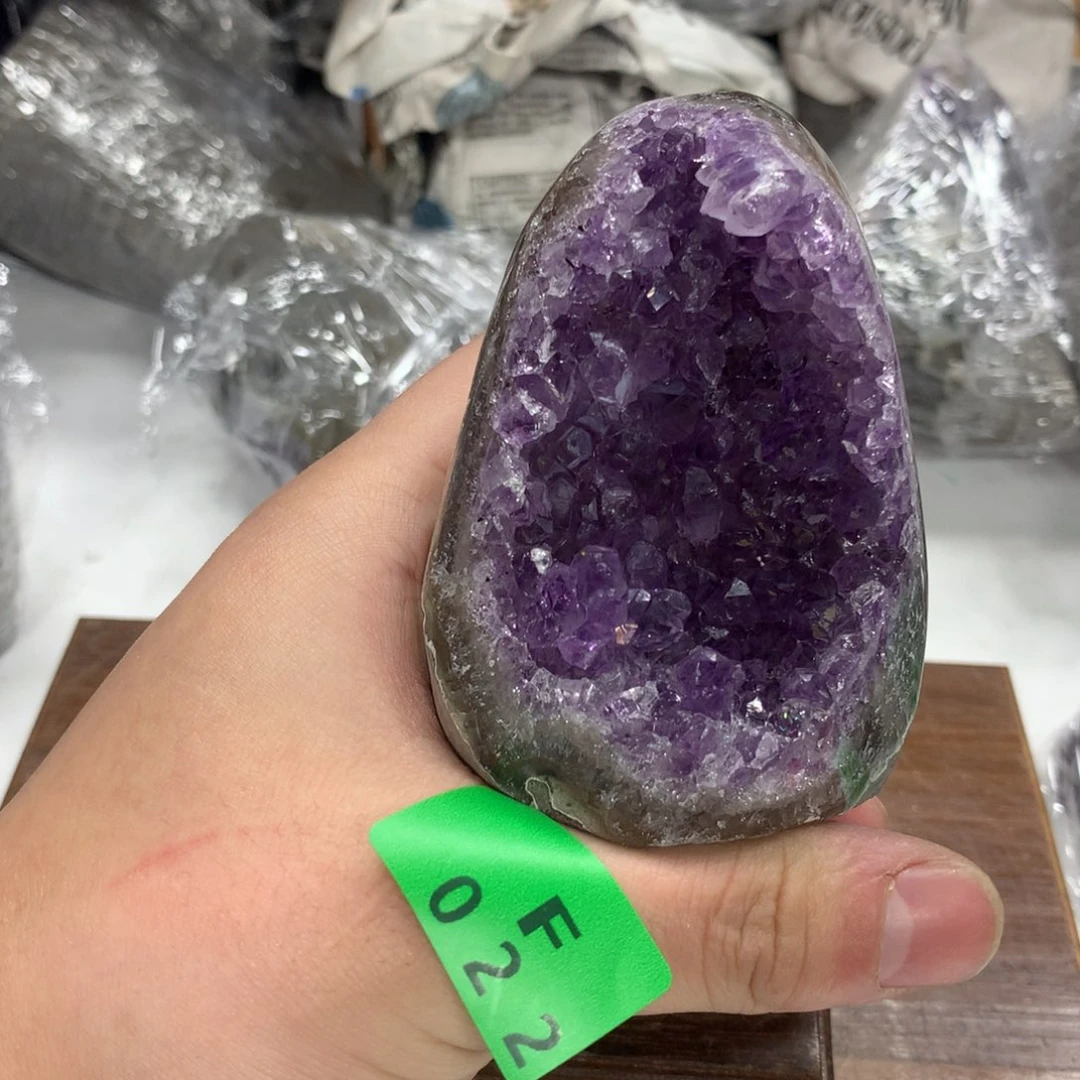 水晶大型摆件（非配饰）未镶嵌