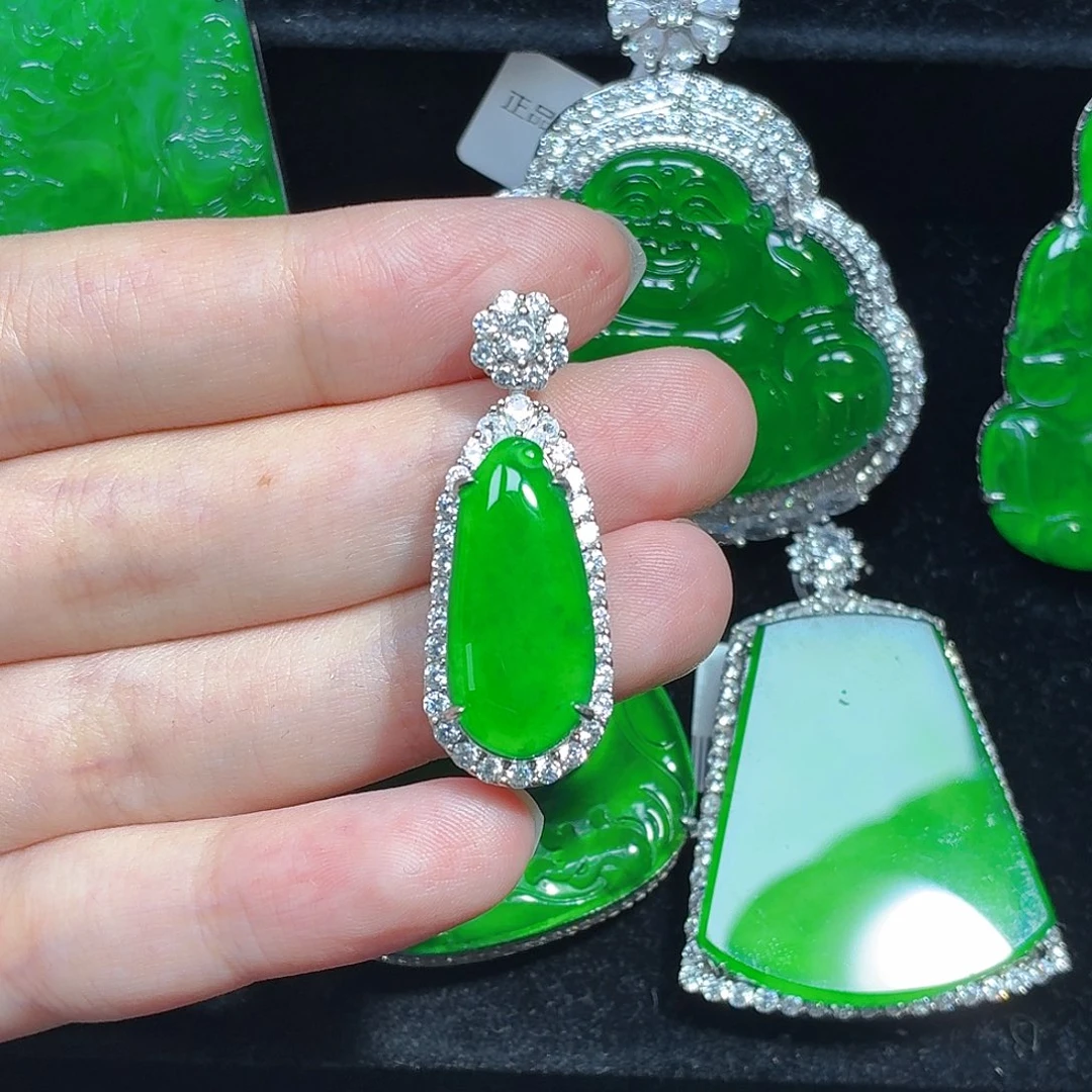 翡翠银S925镶嵌颈饰天然A货翡翠