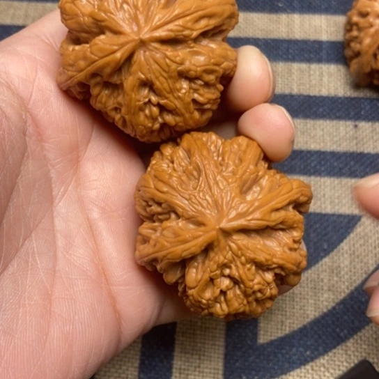 吊坠文玩核桃粗筋全品46