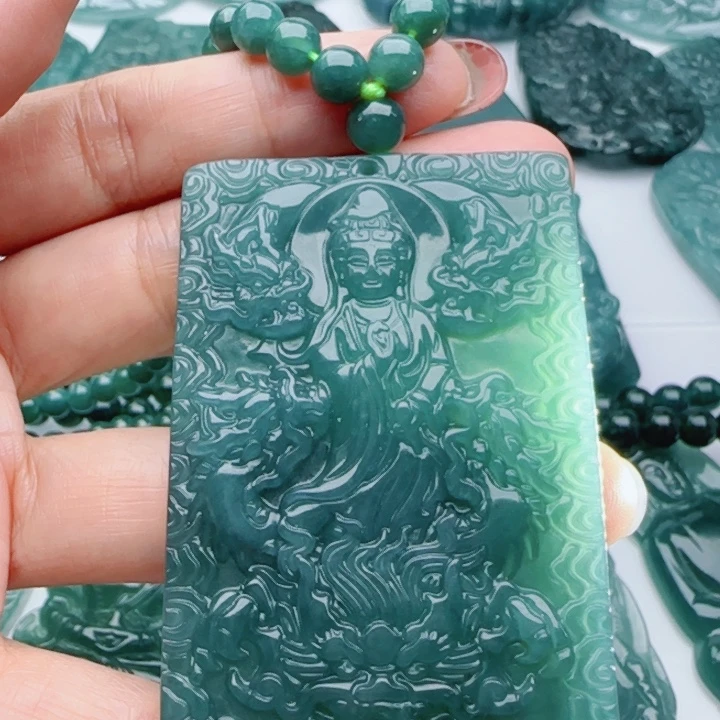 翡翠未镶嵌颈饰多样性发货天然A货翡翠