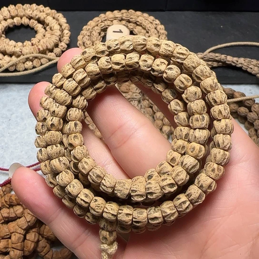 柏香籽/百香籽手串正*方块龙脊鬼