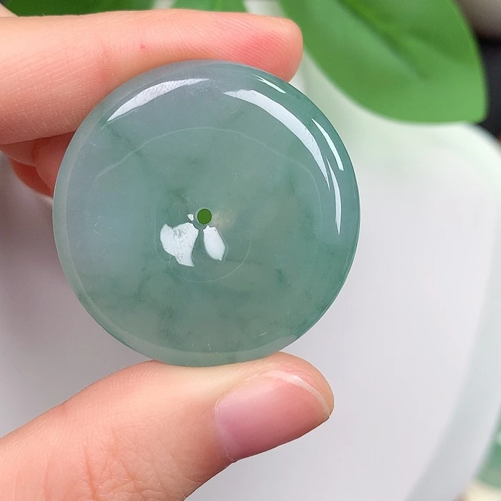 翡翠未镶嵌颈饰平安扣 33.3-5.9mm