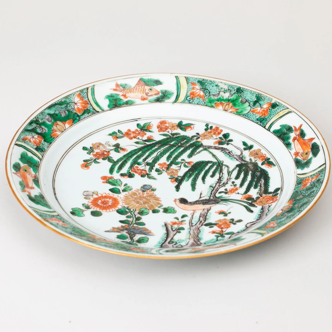 【古董】11、清康熙 五彩桃花柳荫花鸟池鱼图折沿盘